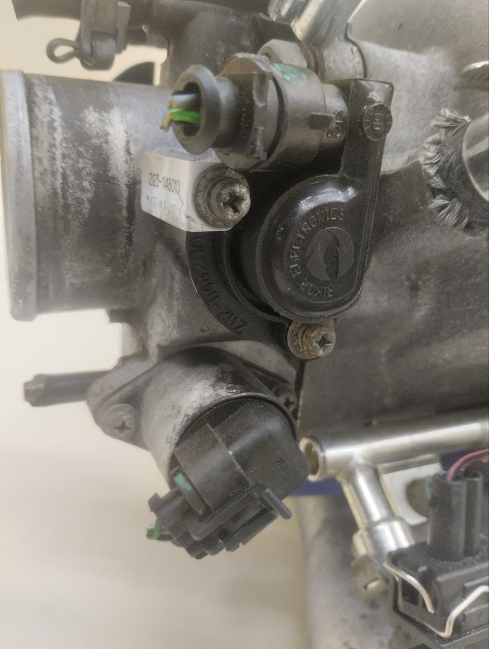 Коллектор впускной Chevrolet Niva 2009-2020