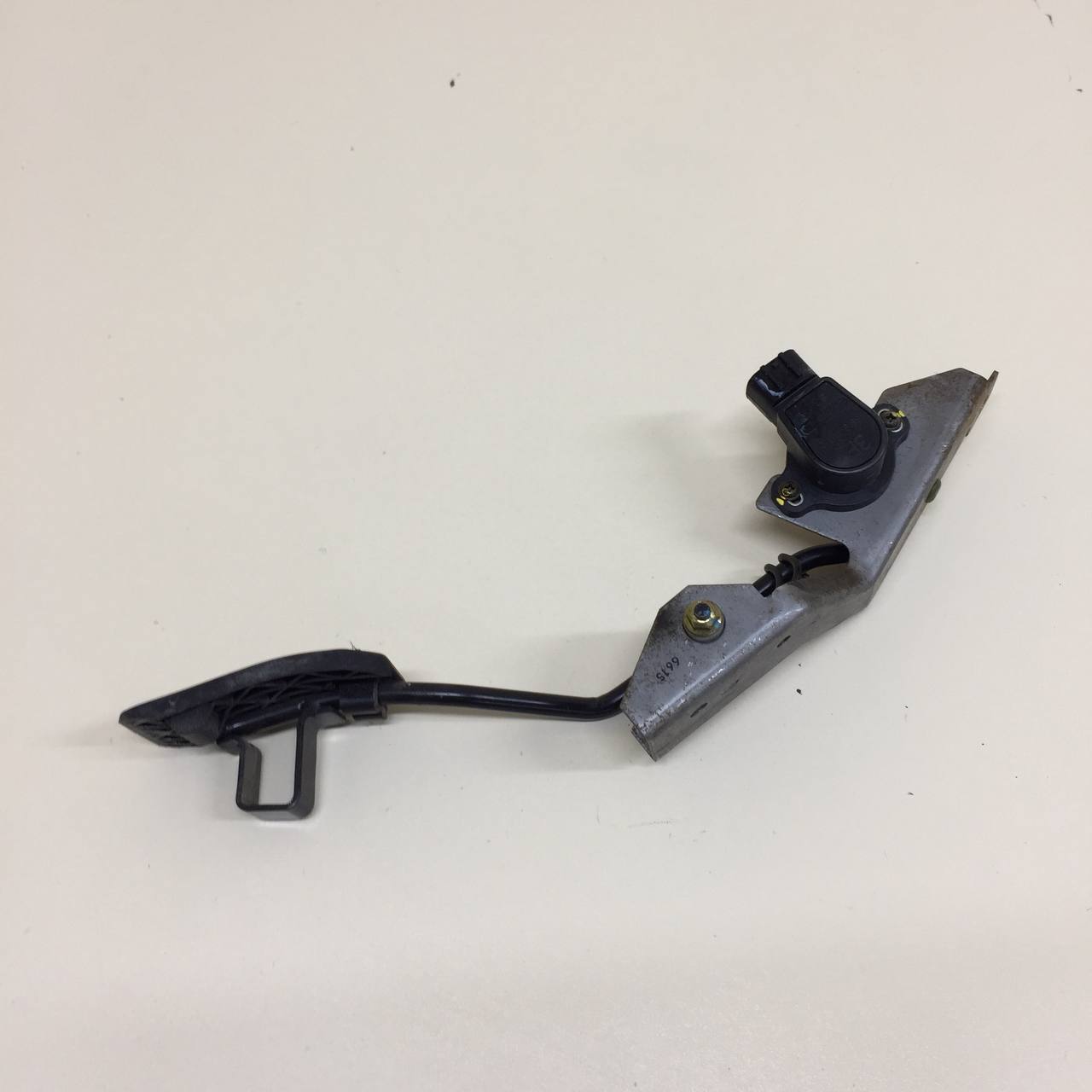 Педаль газа Nissan Almera Classic (B10) 2006-2013