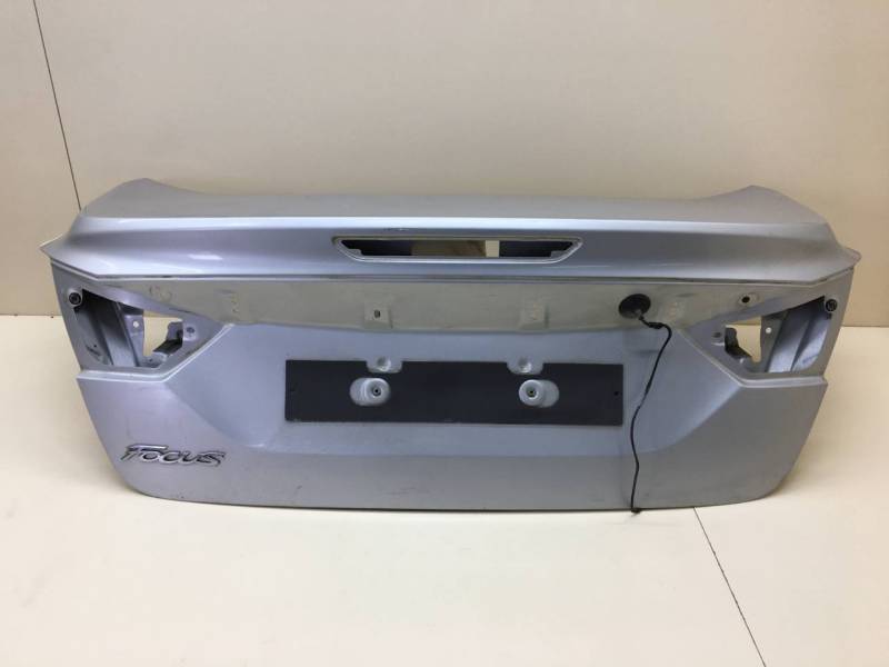 Крышка багажника Ford Focus 3 2011>