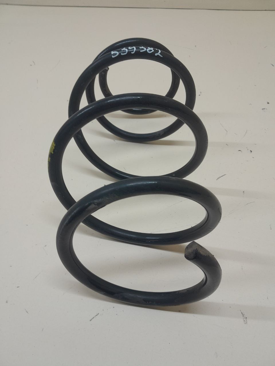 Пружина передняя Toyota Corolla E150 2006-2013
