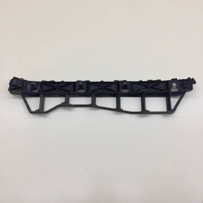 Кронштейн заднего бампера правый Hyundai i40 (VF) 2011>