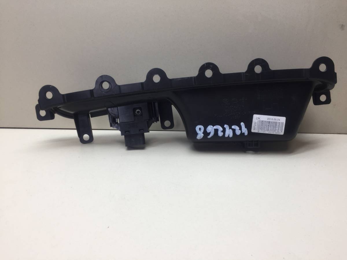 Кнопка стеклоподъемника Kia Picanto (TA) 2011-2017