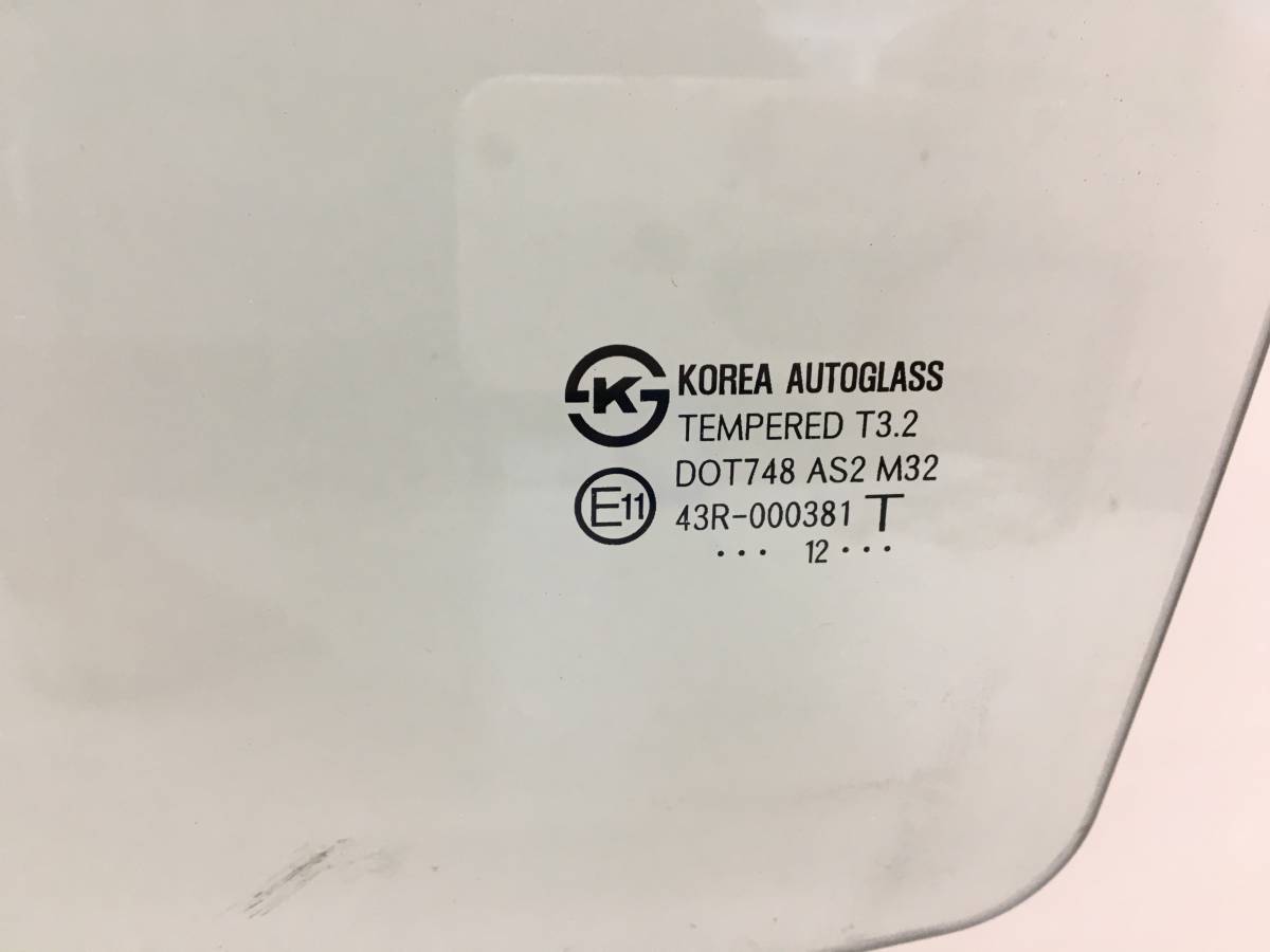 Стекло двери передней левой Hyundai Solaris (RB) 2010-2017