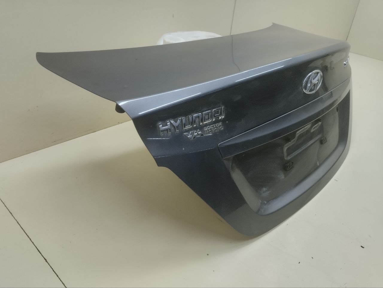 Крышка багажника Hyundai Solaris (RB) 2010-2017