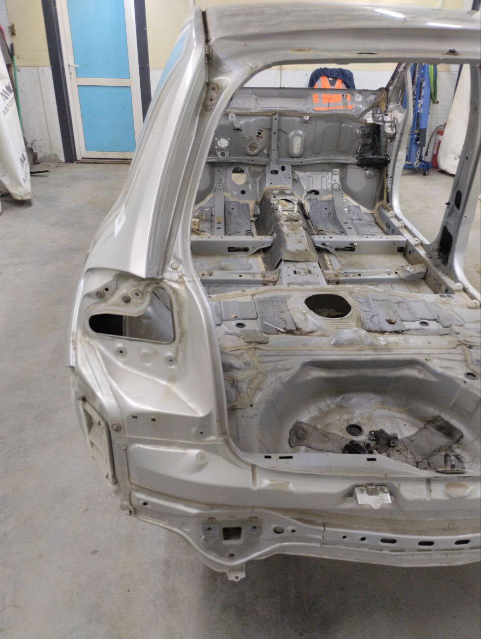 Крыло заднее левое Toyota Auris (E150) 2006-2012