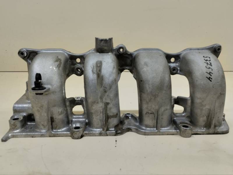 Коллектор впускной Renault Duster (HSA, HSM) 2012> Коллектор впускной Renault Duster (HSA, HSM) 2012>