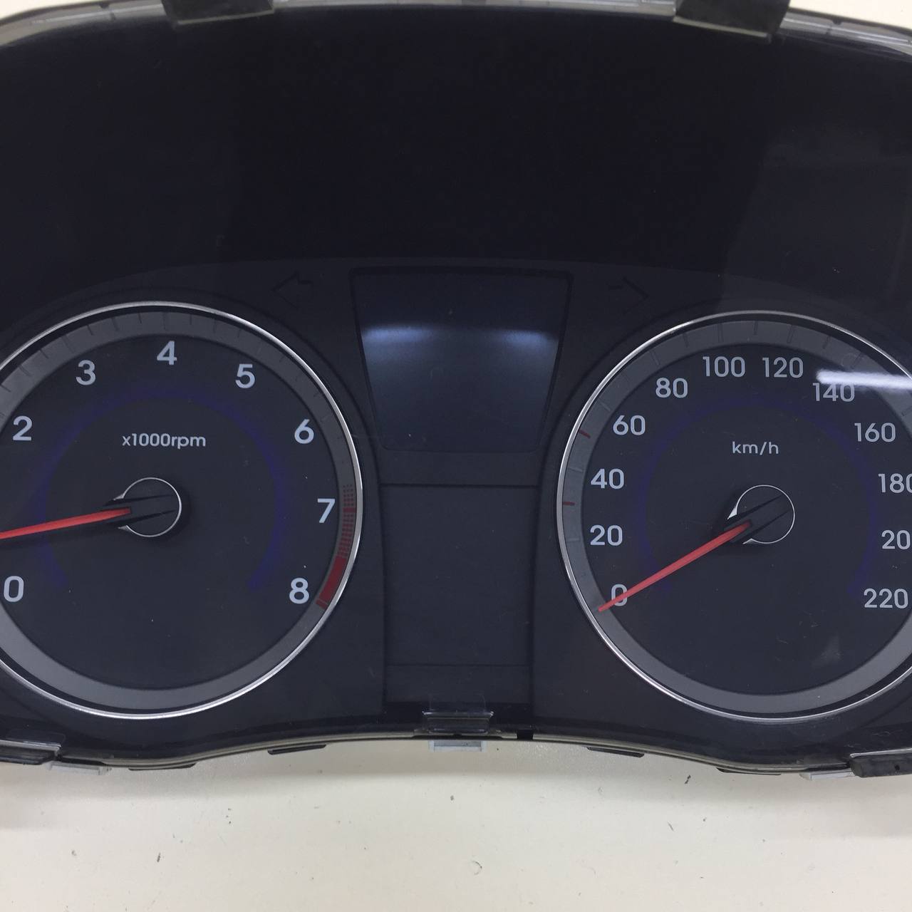 Панель приборов Hyundai Solaris (RB) 2010-2017