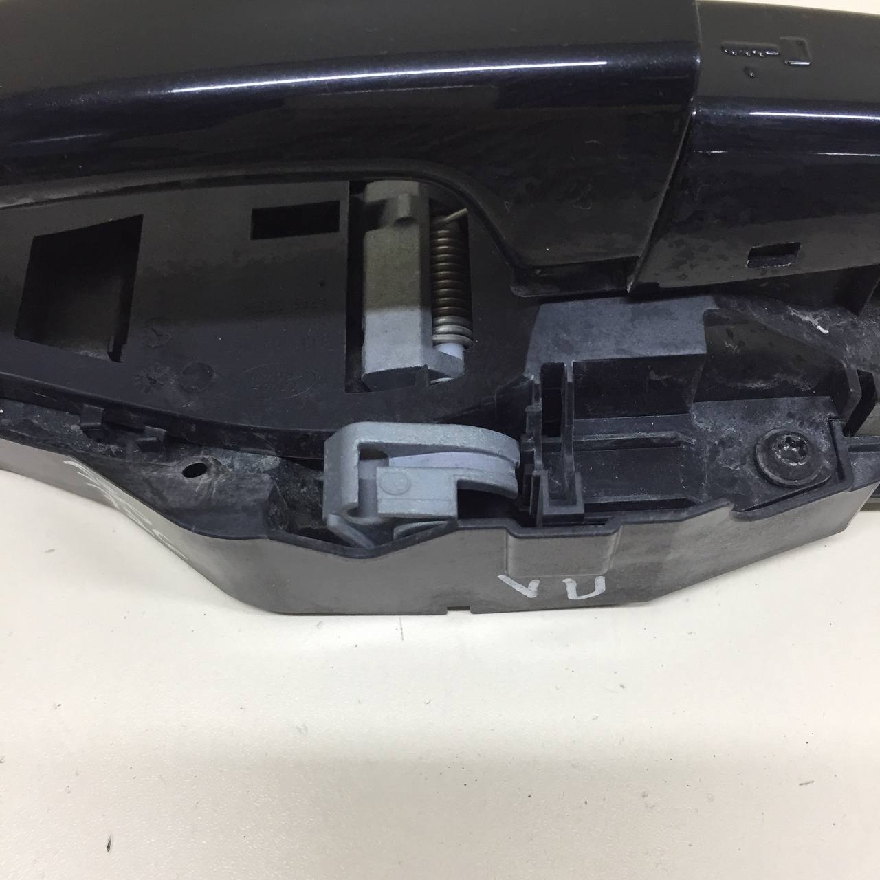 Ручка двери передней наружная левая Jaguar XE (760) 2014-2021 Ручка двери передней наружная левая Jaguar XE (760) 2014-2021