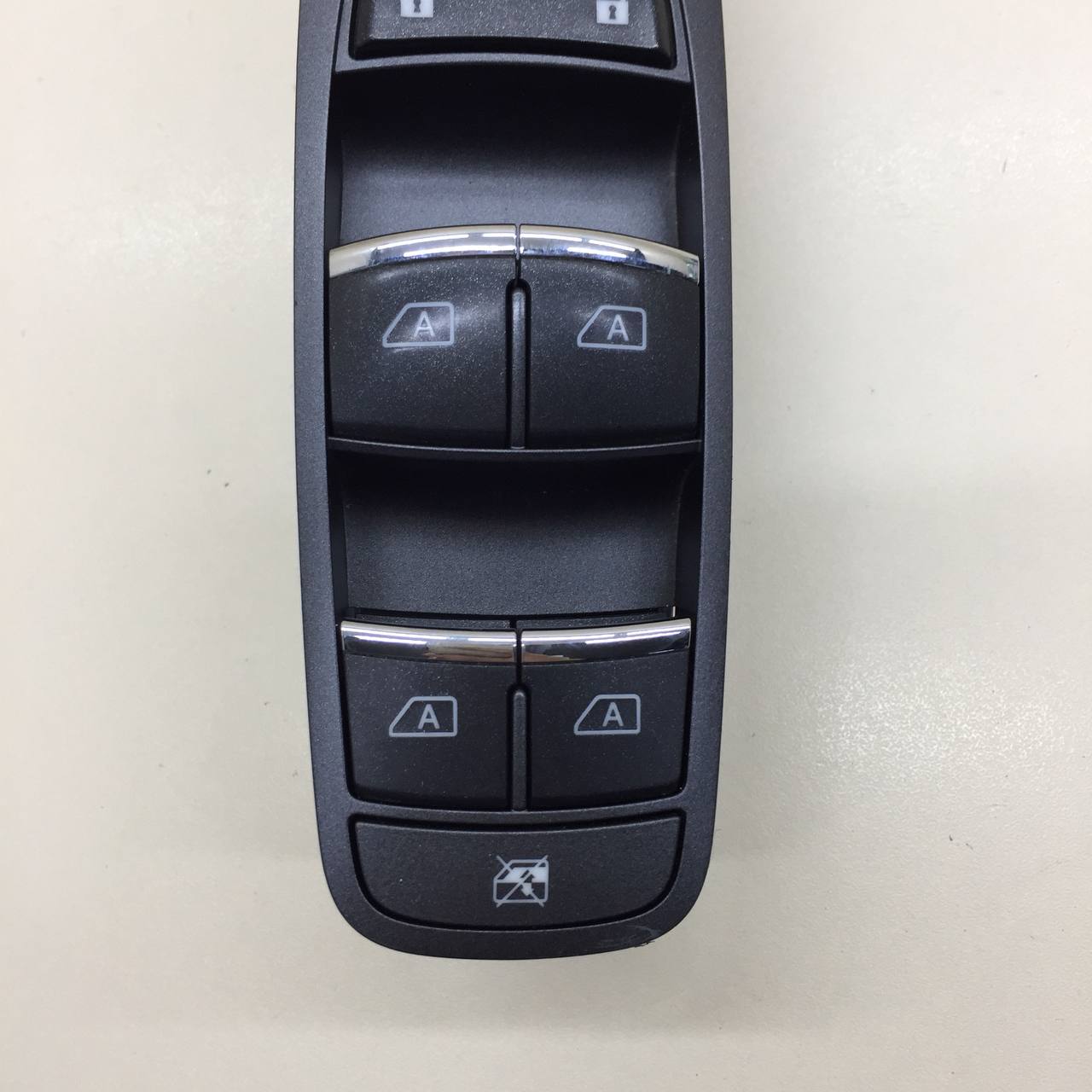 Блок управления стеклоподъемниками Infiniti M37 / Q70 (Y51) 2010>