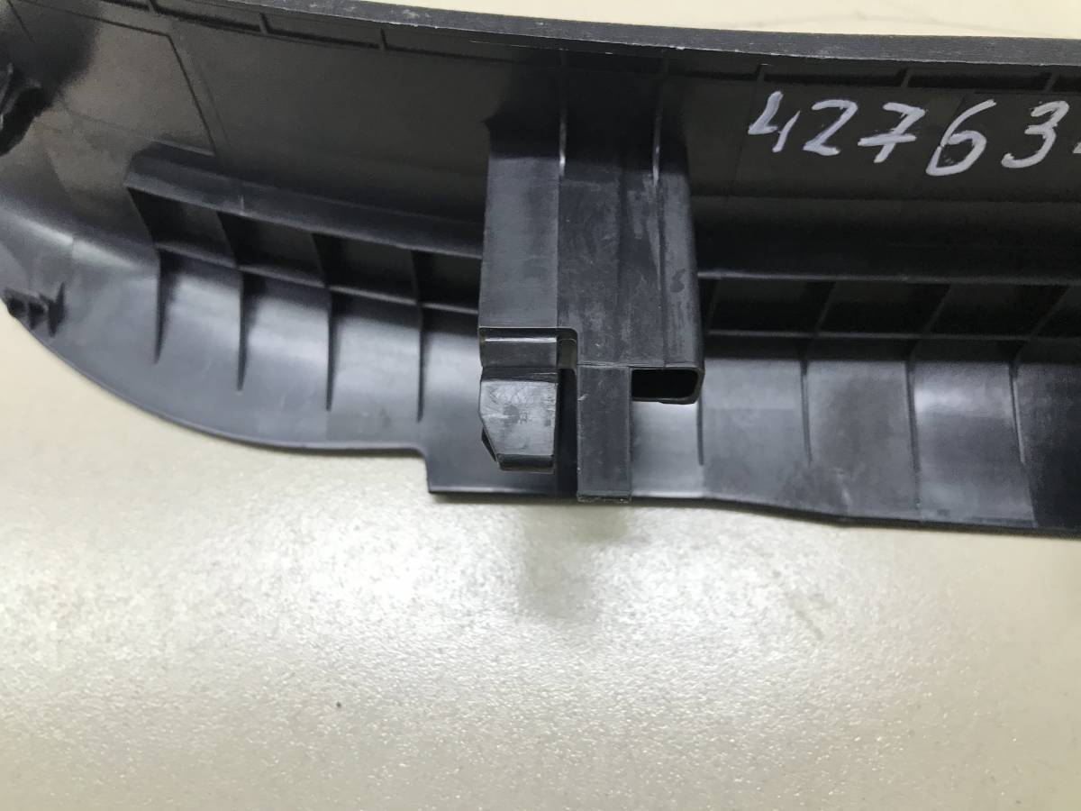 Накладка порога (внутренняя) Mazda Mazda 3 (BM) 2013-2016