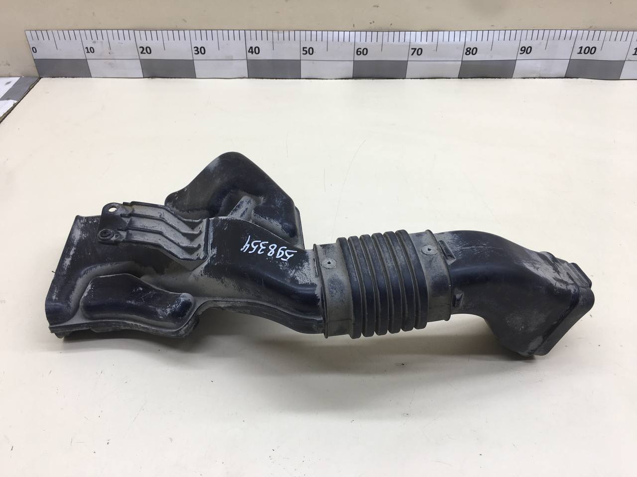 Воздухозаборник (внутри) Mitsubishi ASX (GA) 2010>