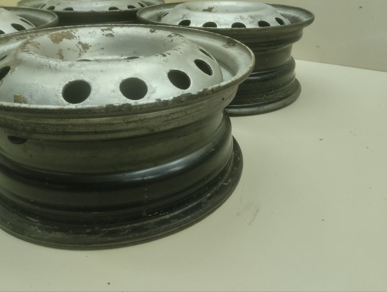 Диски к-кт R14 Штампованные