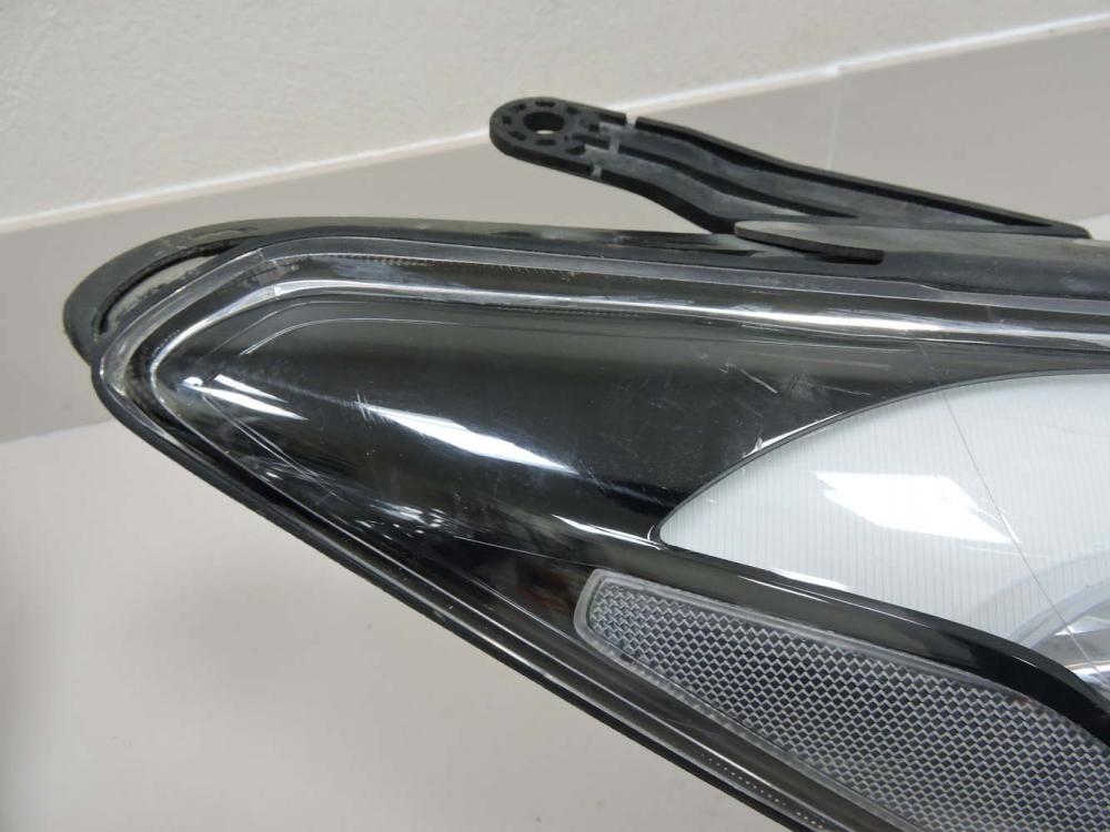 Фара правая Hyundai Santa Fe 3 (DM) 2012-2019