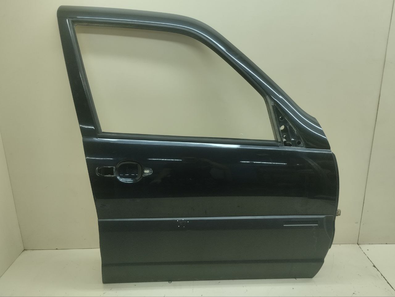 Дверь передняя правая Chevrolet Niva 2009-2020 Дверь передняя правая Chevrolet Niva 2009-2020