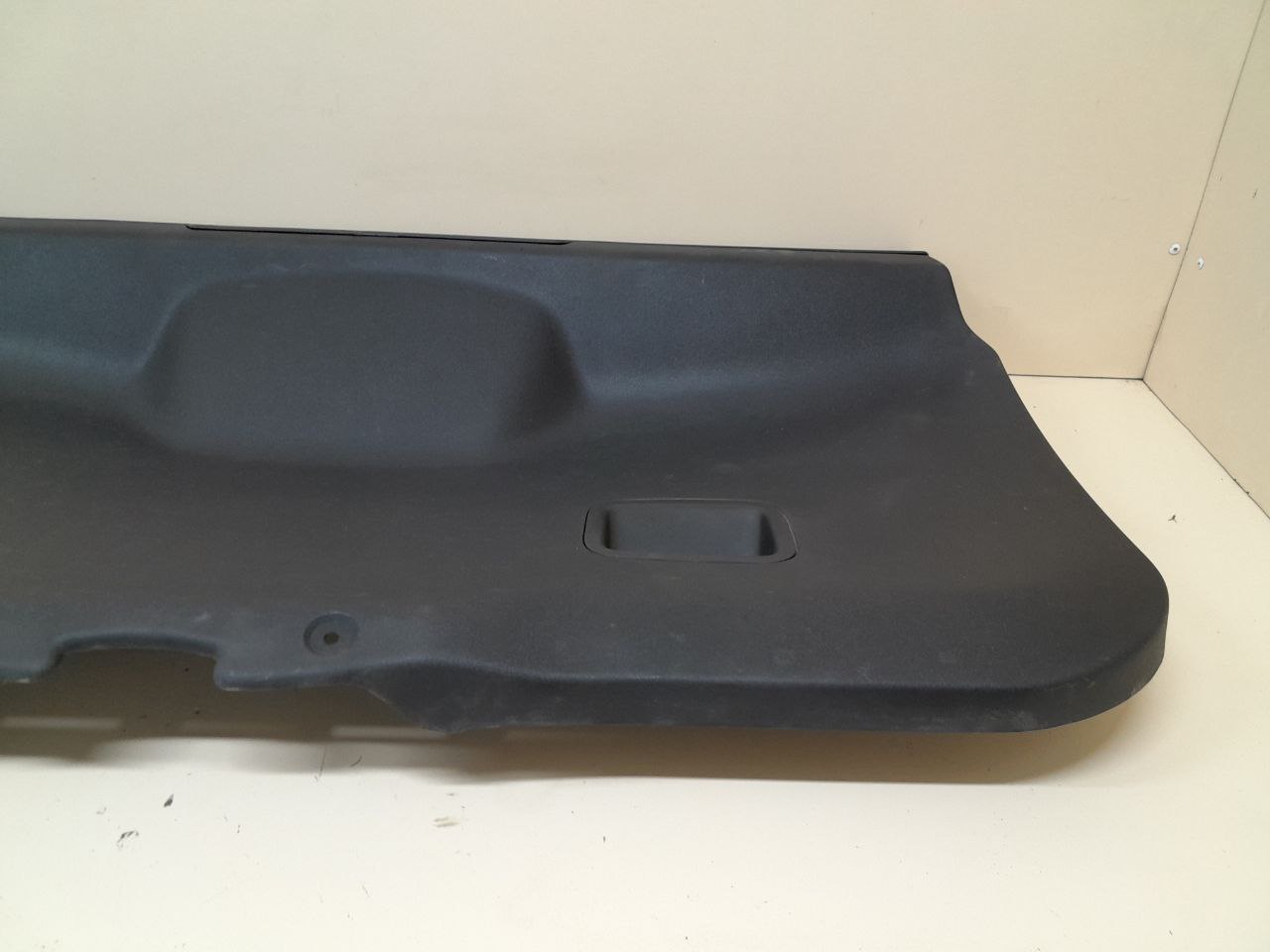 Обшивка двери багажника Citroen Grand C4 Picasso 2006-2014 Обшивка двери багажника Citroen Grand C4 Picasso 2006-2014