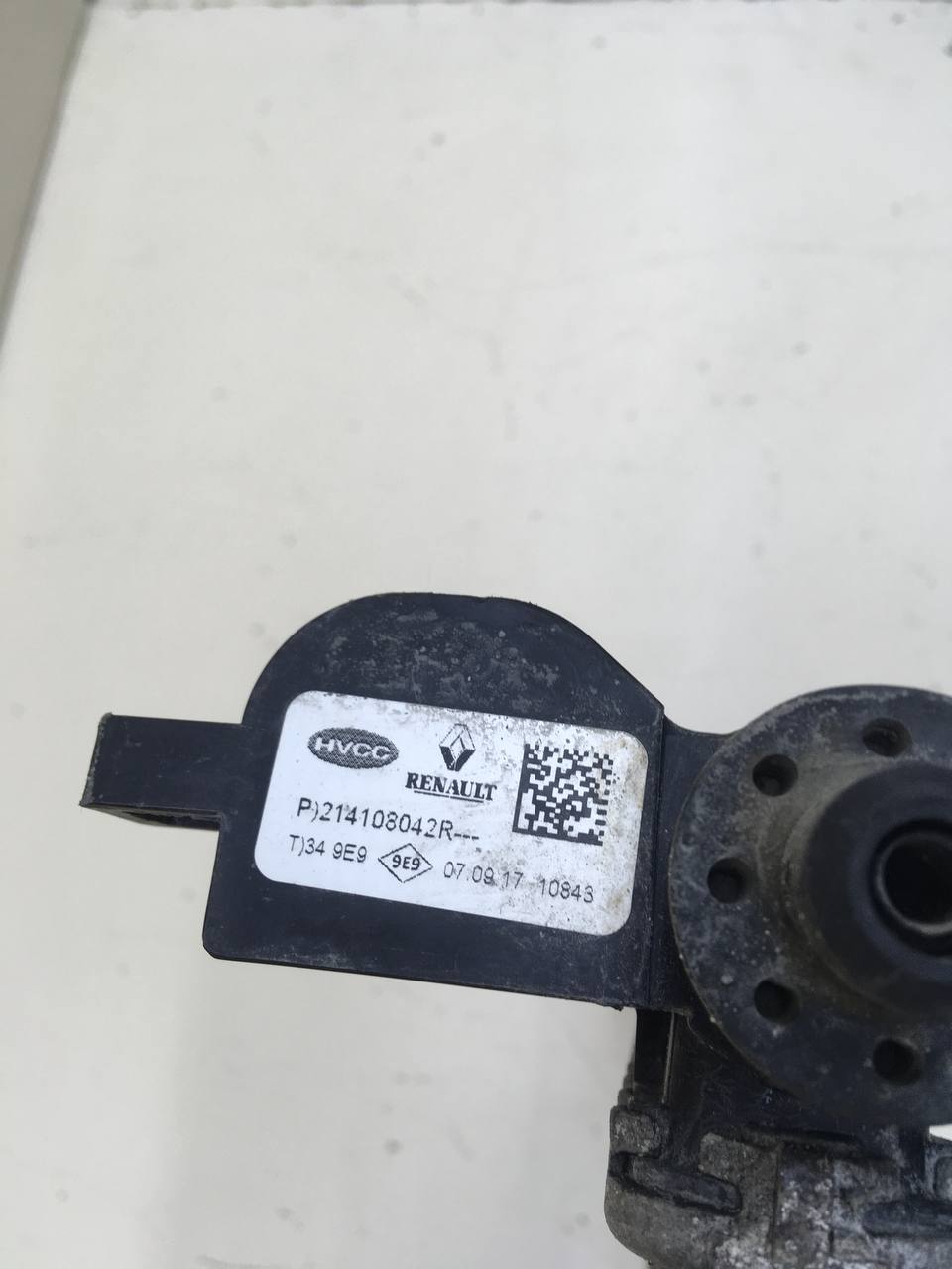 Радиатор охлаждения двигателя Renault Duster (HSA, HSM) 2012> Радиатор охлаждения двигателя Renault Duster (HSA, HSM) 2012>