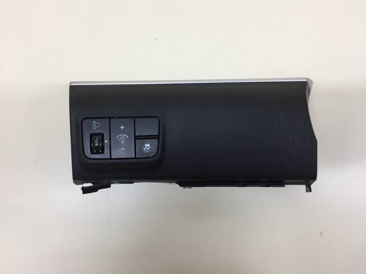 Блок кнопок Kia K5 (DL3) 2019>