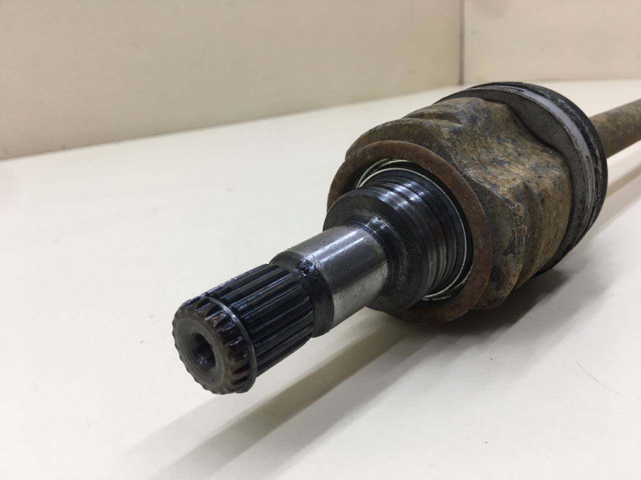 Полуось задняя Toyota Rav 4 (XA40) 2013-2019 Полуось задняя Toyota Rav 4 (XA40) 2013-2019