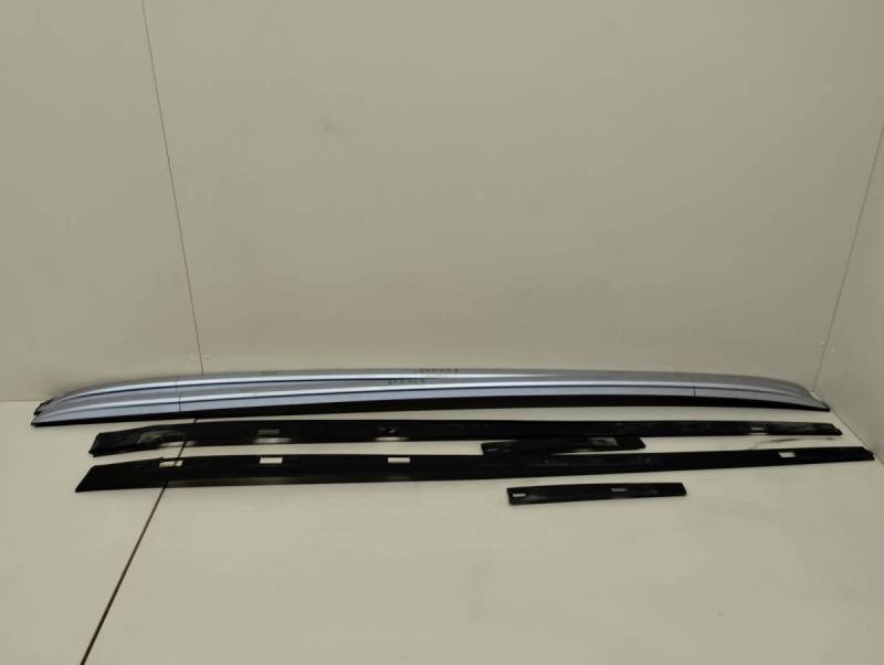 Рейлинг правый (планка на крышу) Kia Sorento (UM) 2015> Рейлинг правый (планка на крышу) Kia Sorento (UM) 2015>