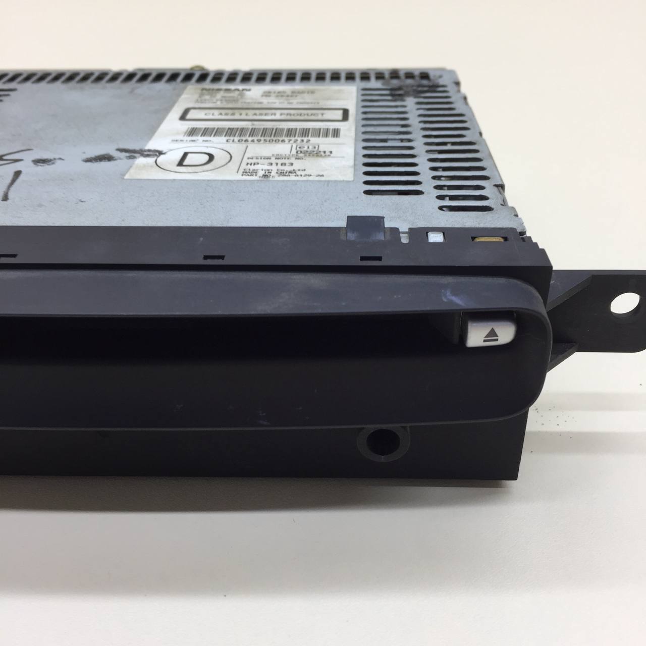 Проигрыватель CD / DVD Nissan Primera (P12) 2002-2007