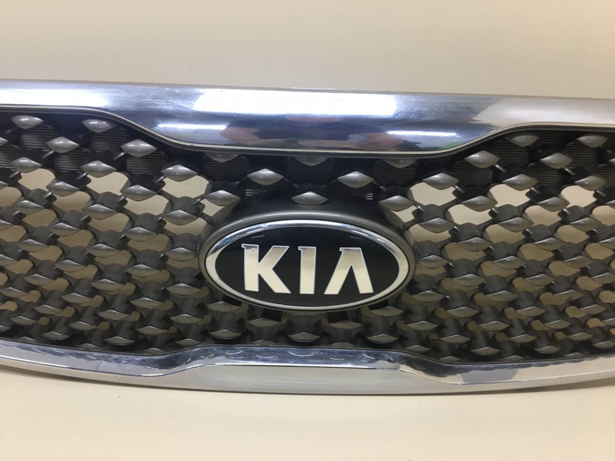 Решетка радиатора Kia Sorento (UM) 2015>