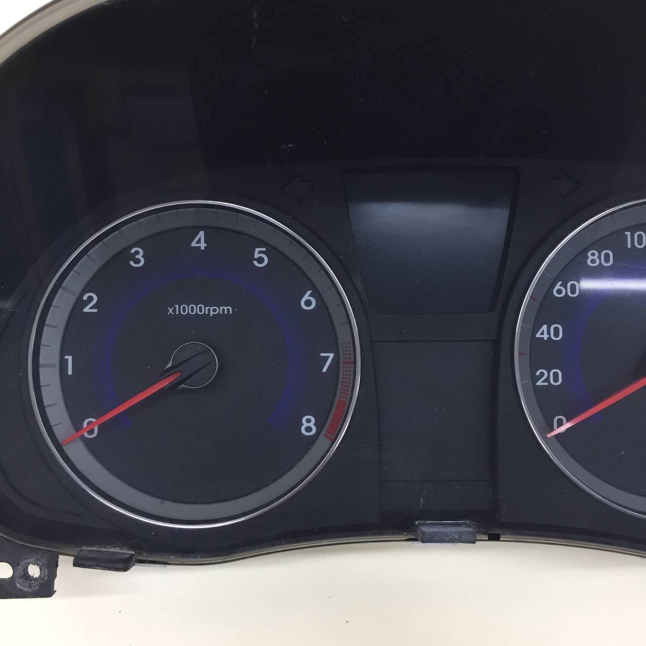 Панель приборов Hyundai Solaris (RB) 2010-2017