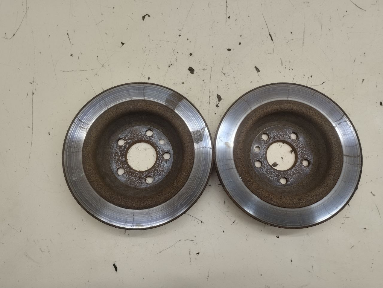 Диск тормозной задний Ford Mondeo 4 2007-2015 Диск тормозной задний Ford Mondeo 4 2007-2015