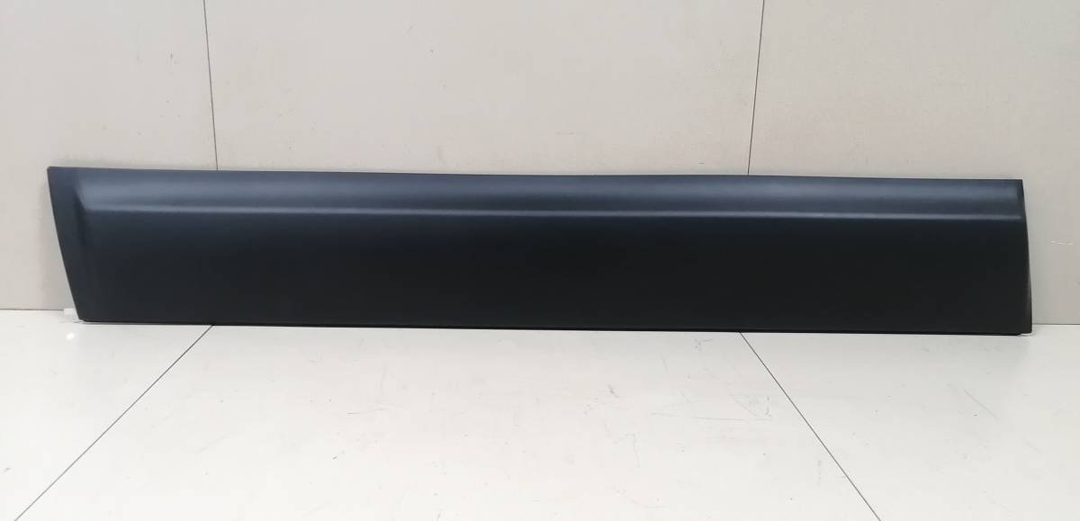 Накладка двери передней левой Nissan Qashqai (J10) 2006-2013