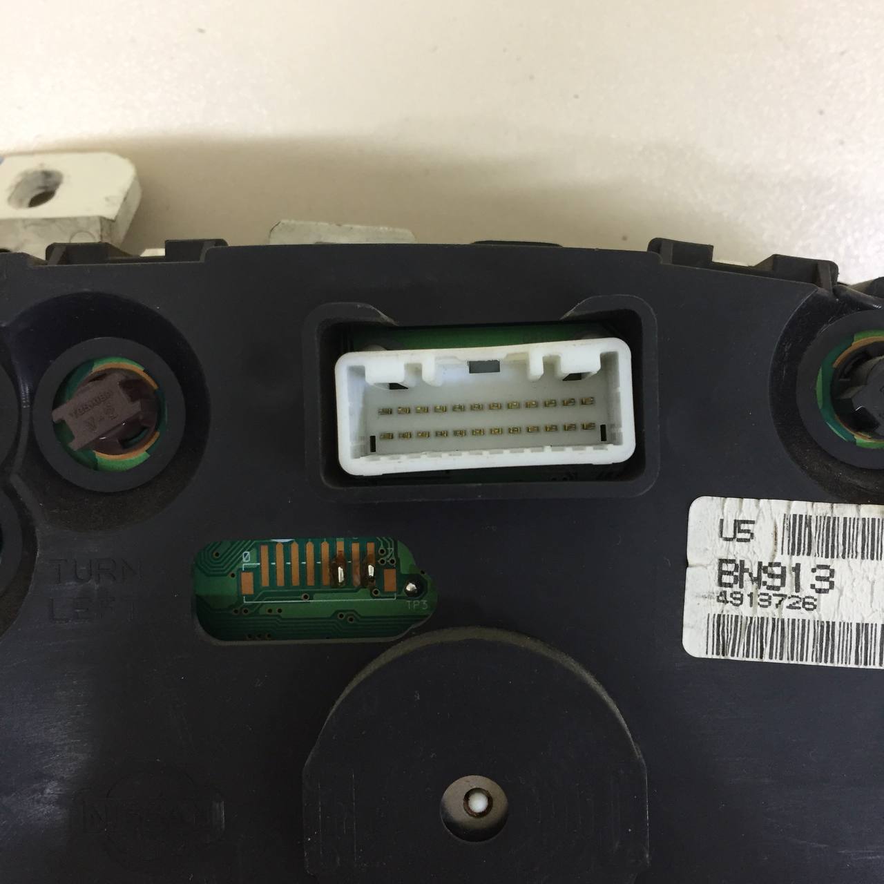 Панель приборов Nissan Almera (N16) 2000-2006 Панель приборов Nissan Almera (N16) 2000-2006