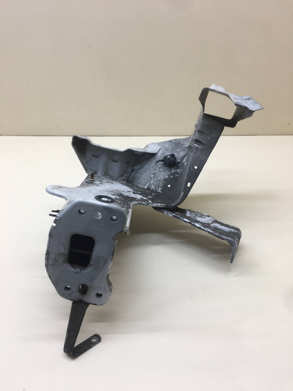 Кузовной элемент Volkswagen Passat B6 2005-2010 Кузовной элемент Volkswagen Passat B6 2005-2010