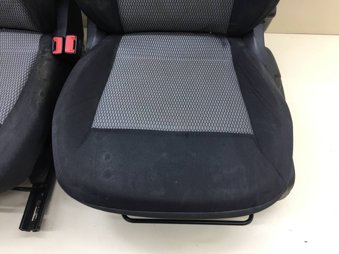Сиденье (комплект) Volkswagen Polo (MK5) 2011-2020 Сиденье (комплект) Volkswagen Polo (MK5) 2011-2020