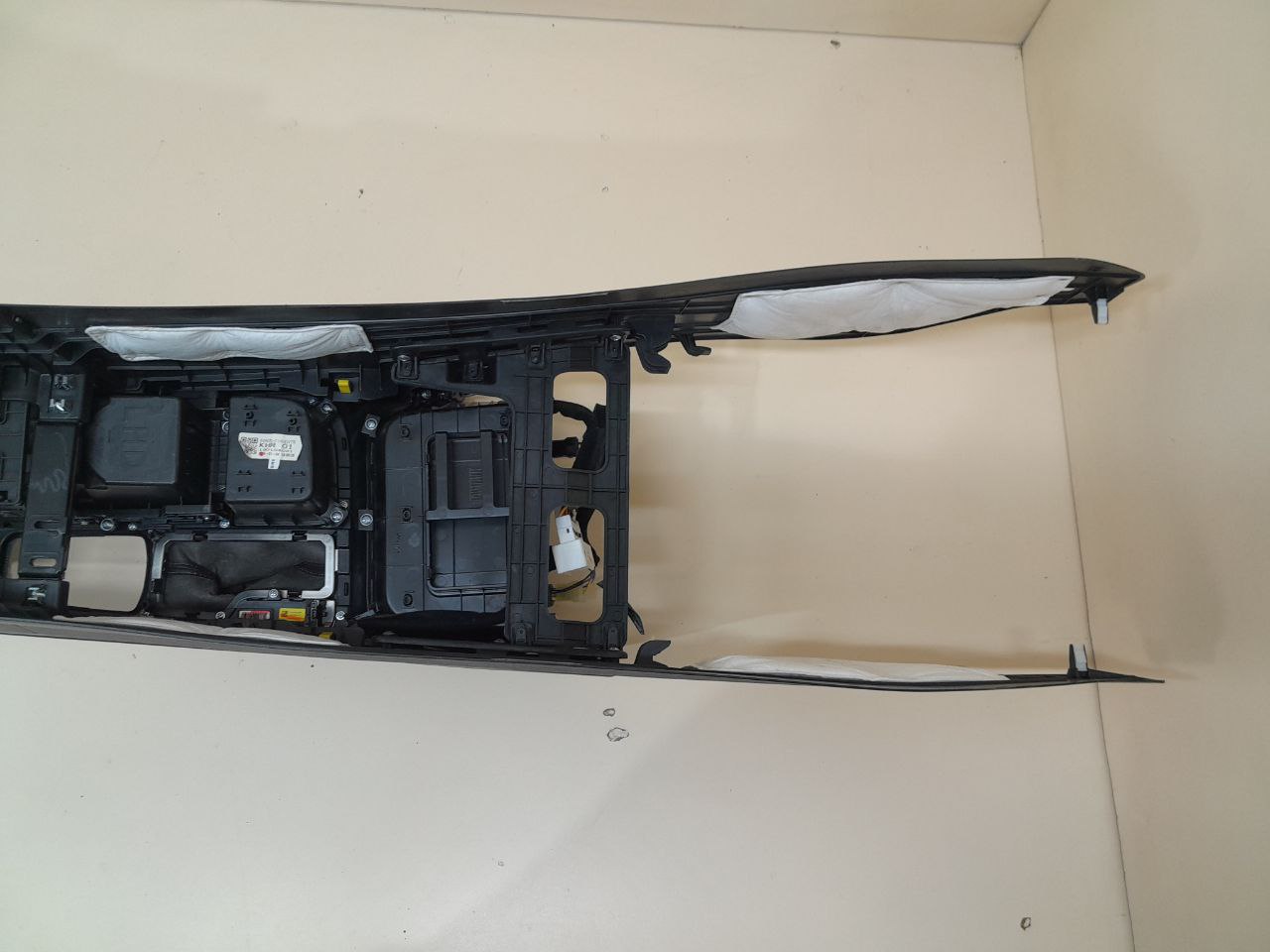 Консоль центральная Hyundai Sonata 7 (LF) 2017-2019