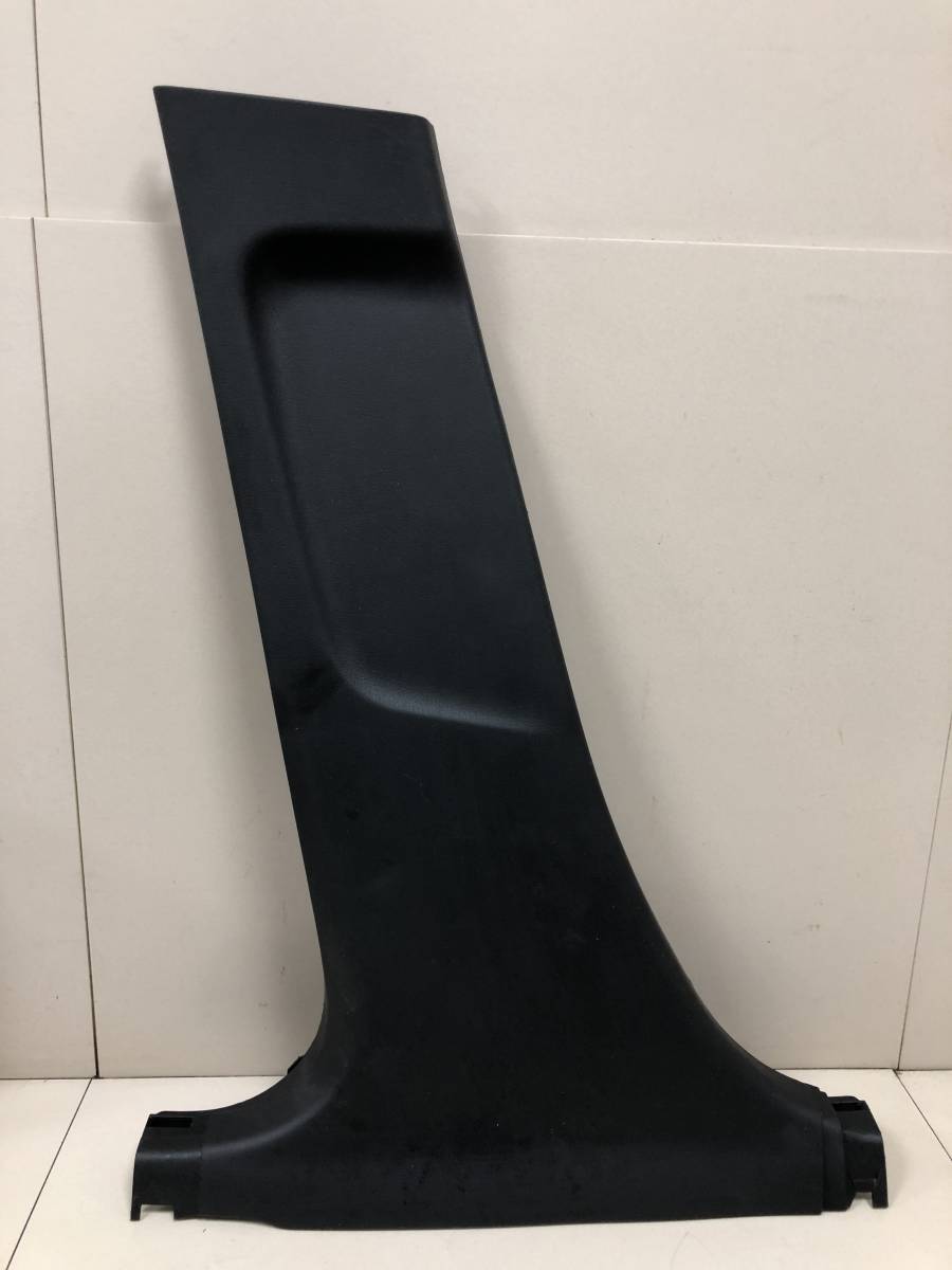Обшивка стойки Mazda Mazda 3 (BM) 2013-2016