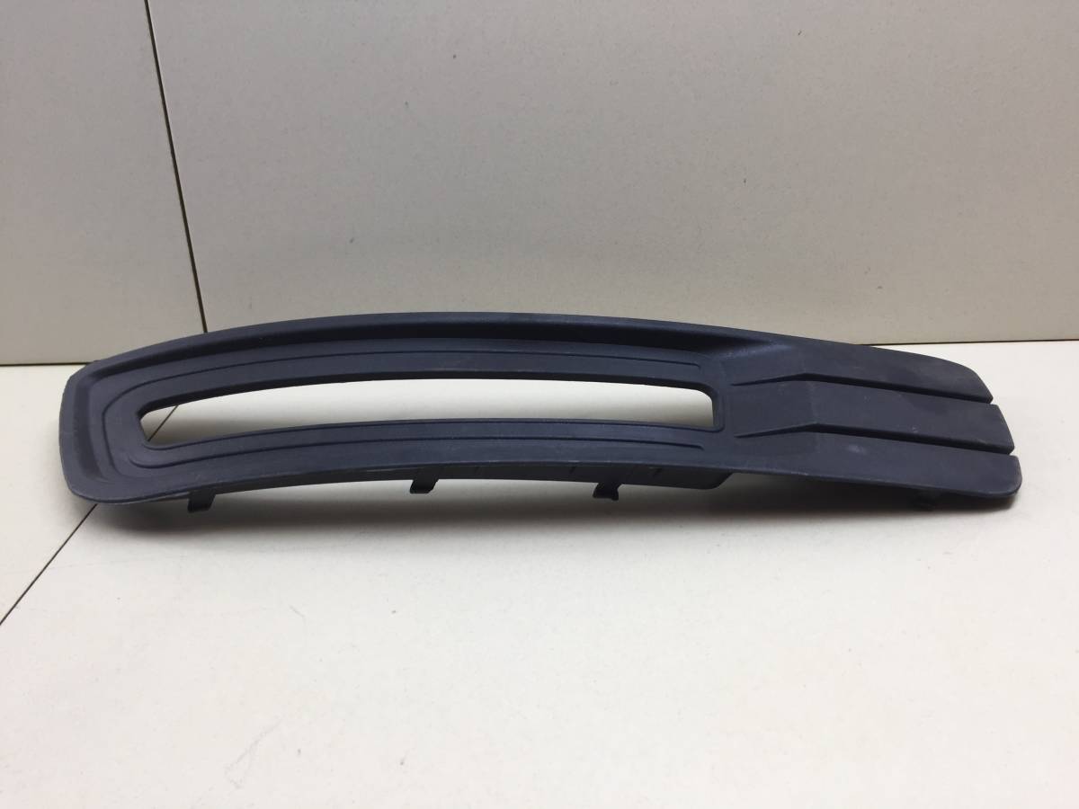 Рамка противотуманной фары левой Geely Emgrand EC7 2008>
