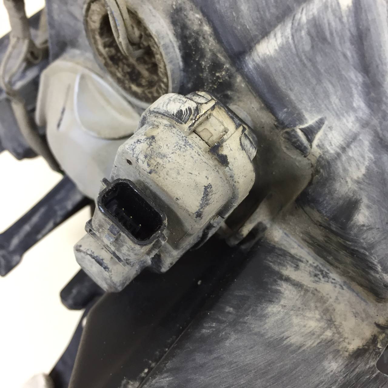 Фара левая Lada Vesta 2015>