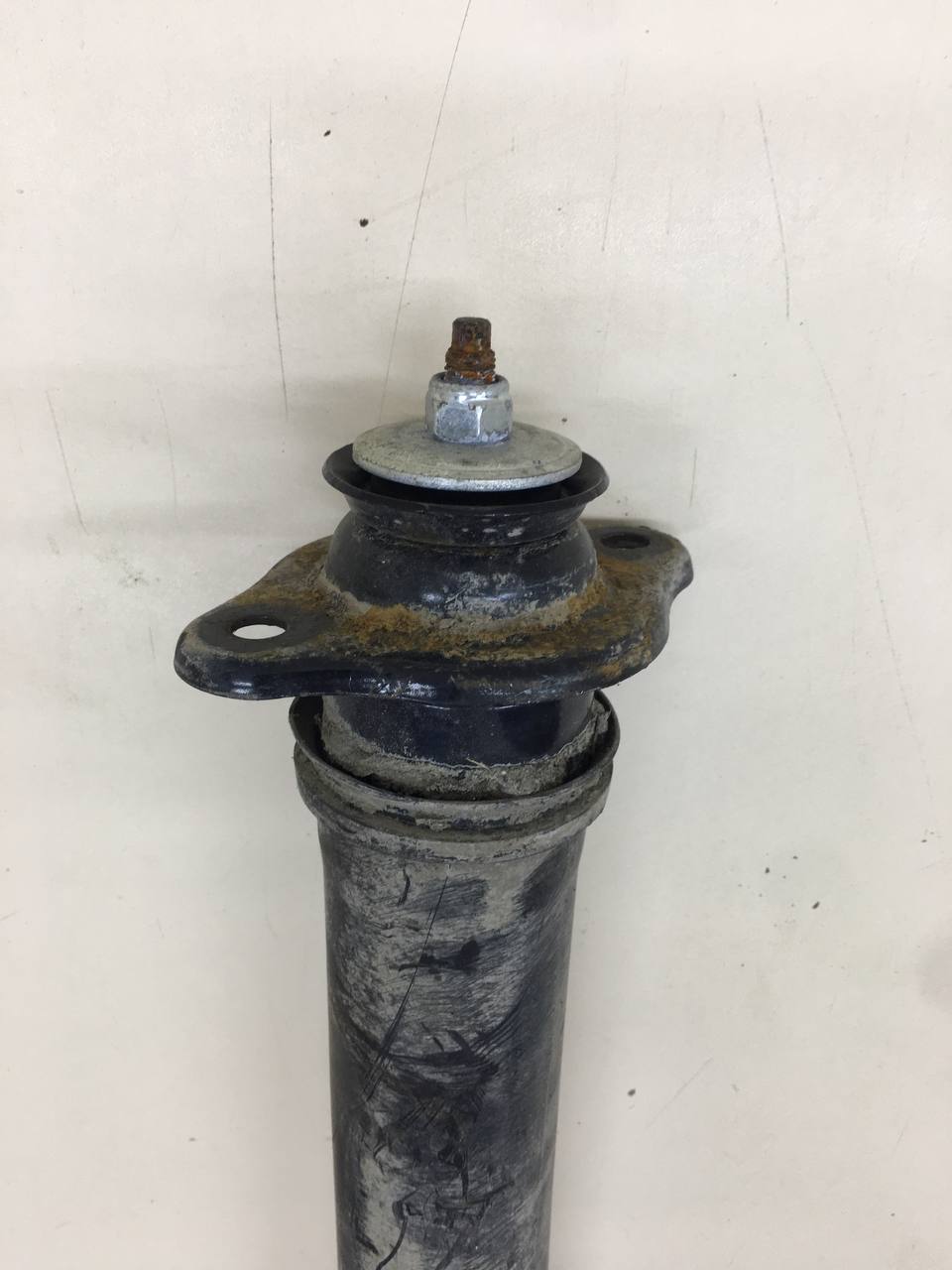 Амортизатор задний Chevrolet Aveo T250 2005-2011