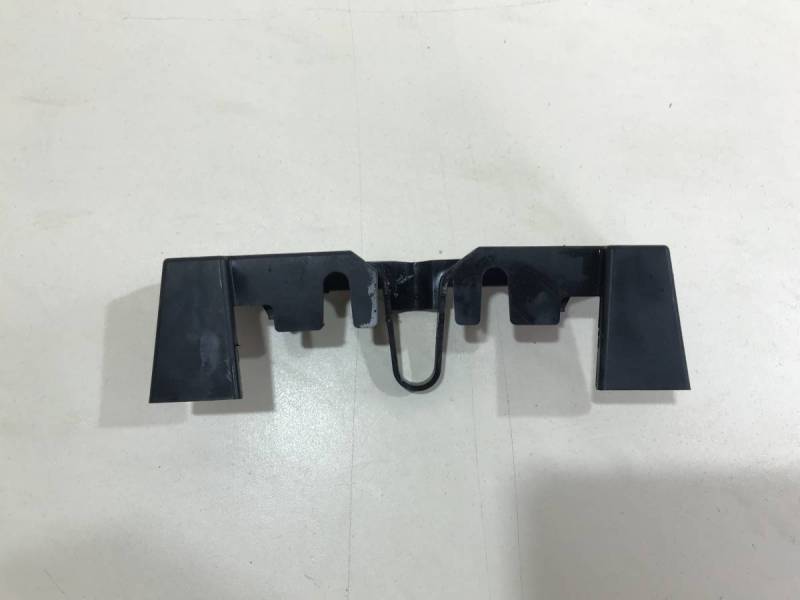 Кожух замка капота Mazda CX-5 (KE) 2011-2017