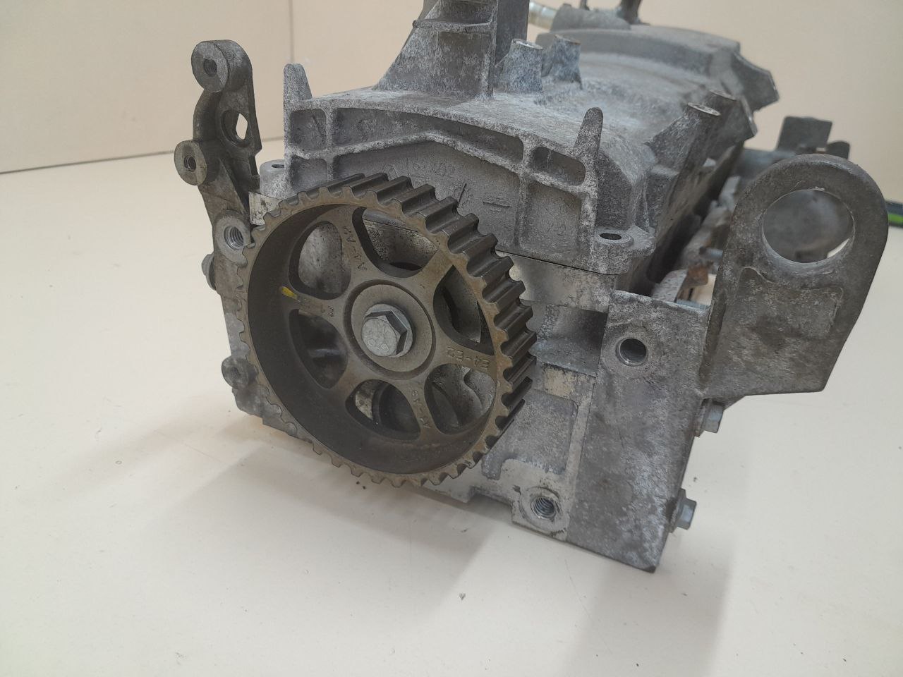 Головка блока цилиндров Renault Logan (1) 2005-2014 Головка блока цилиндров Renault Logan (1) 2005-2014