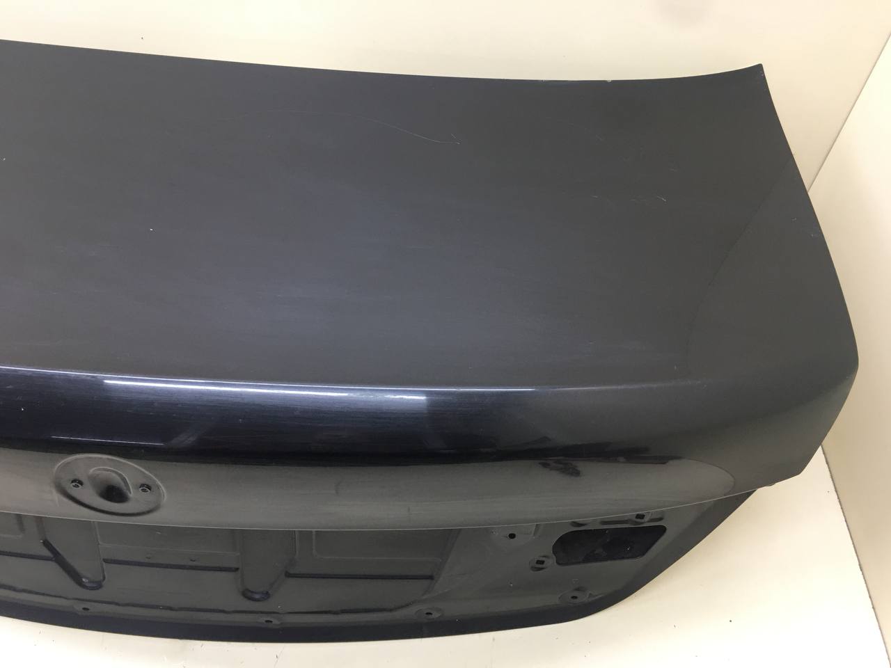 Крышка багажника BMW 7-Series F01,F02  2008-2015