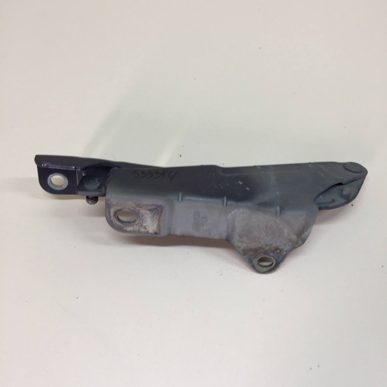 Петля капота левая Hyundai Sonata 6 (YF) 2010-2014