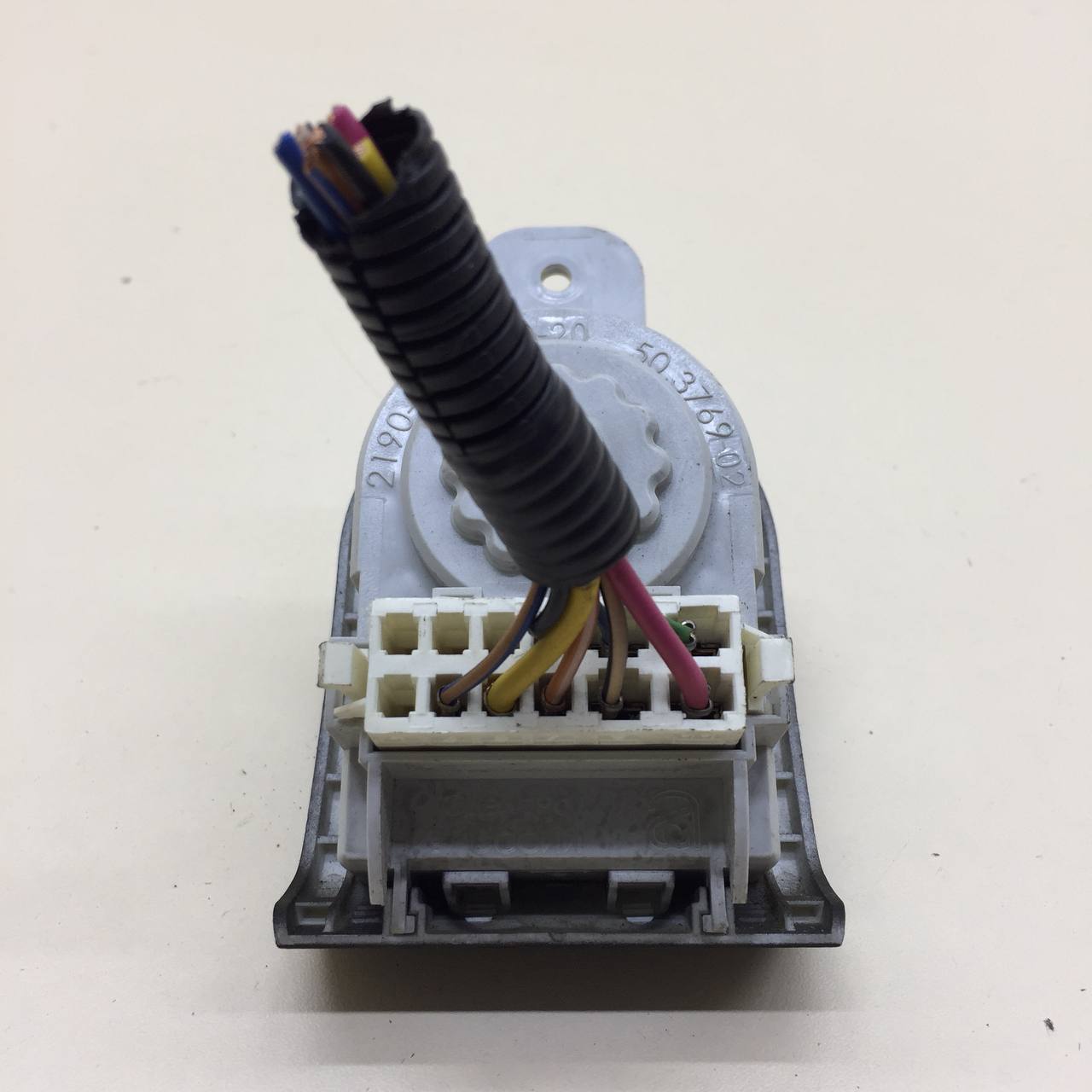 Переключатель света фар Lada Granta 2011>