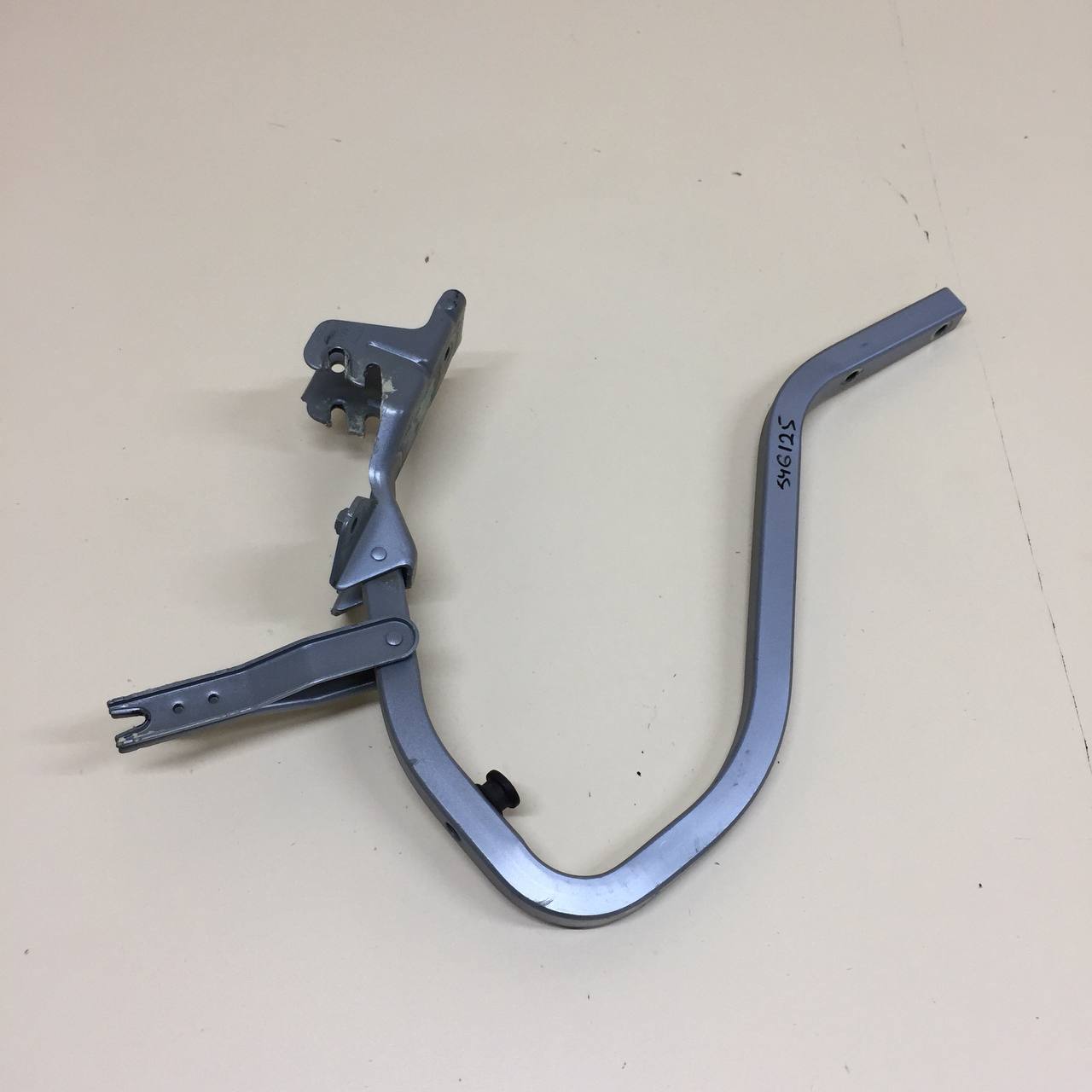 Петля крышки багажника Datsun on-DO 2014>