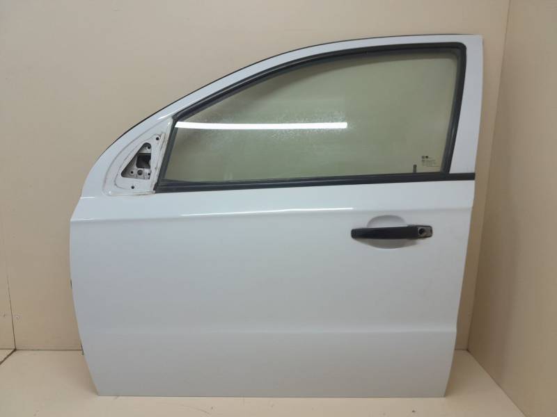 Дверь передняя левая Chevrolet Aveo T250 2005-2011