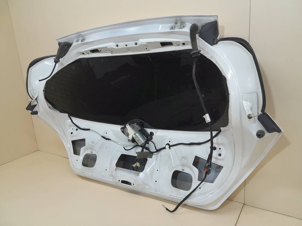 Дверь багажника со стеклом Peugeot 308 2007>