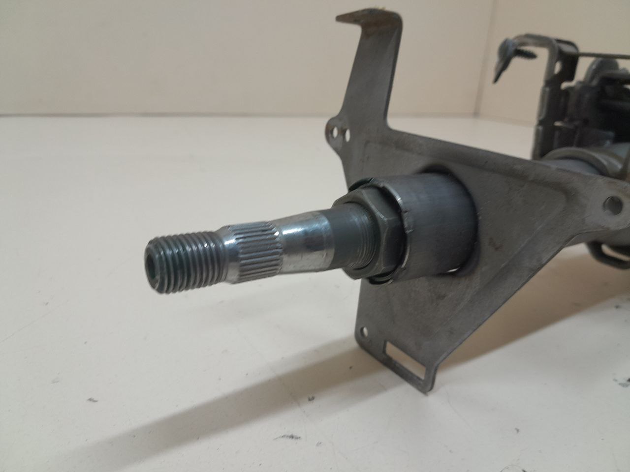 Колонка рулевая Nissan Almera (N16) 2000-2006 Колонка рулевая Nissan Almera (N16) 2000-2006