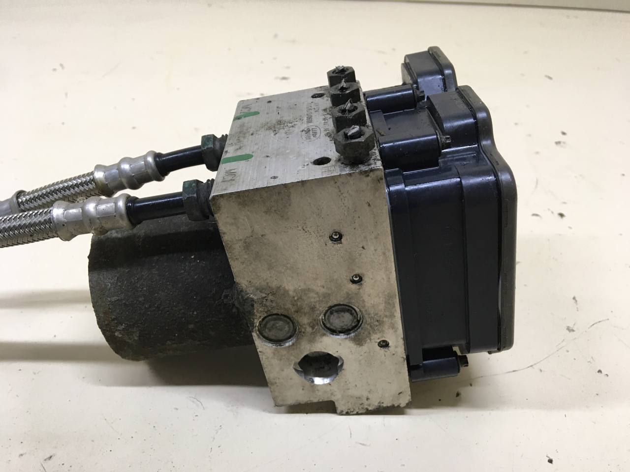Блок ABS (насос) Land Rover Range Rover Sport 2013-2017 Блок ABS (насос) Land Rover Range Rover Sport 2013-2017
