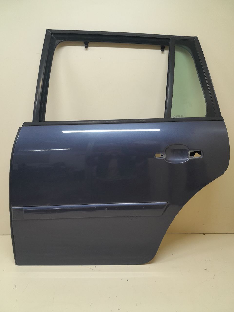 Дверь задняя левая Citroen Grand C4 Picasso 2006-2014 Дверь задняя левая Citroen Grand C4 Picasso 2006-2014