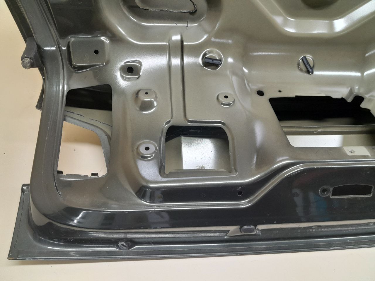 Крышка багажника Citroen C5 2008-2016 Крышка багажника Citroen C5 2008-2016