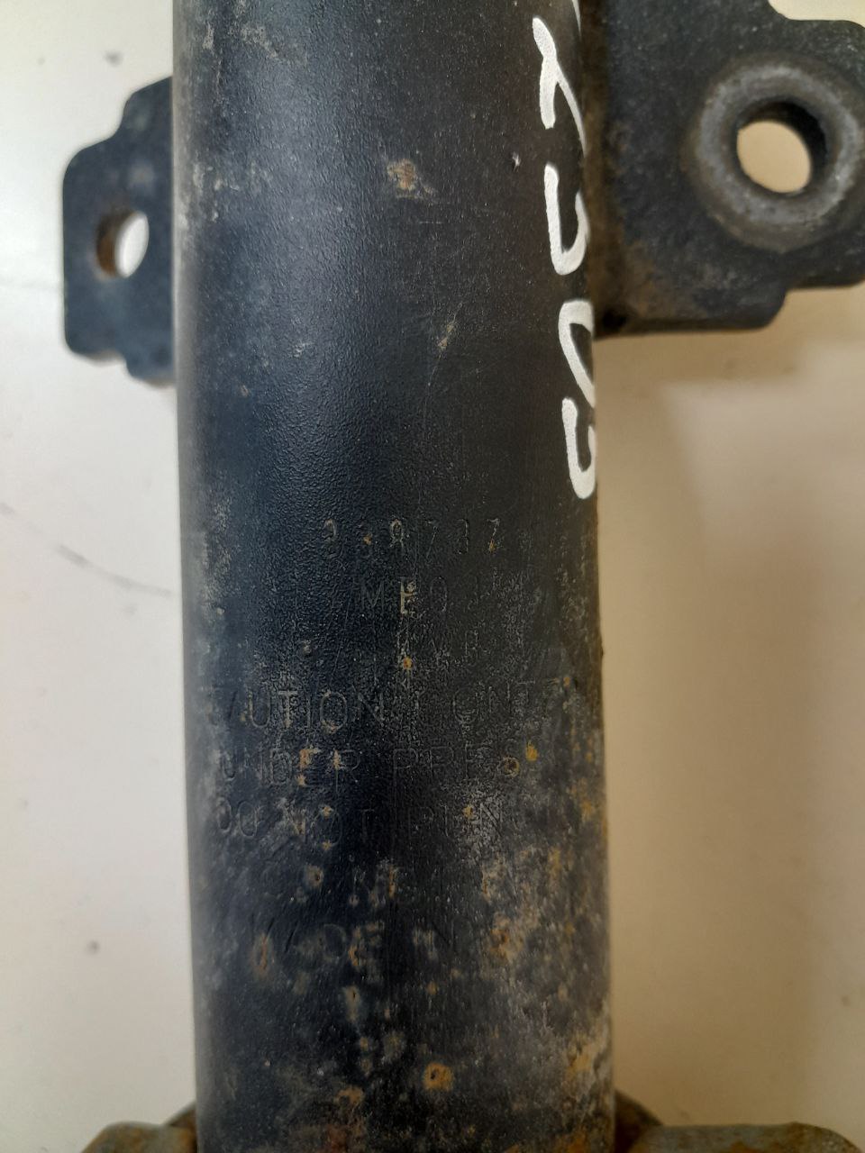 Амортизатор передний Renault Duster (HSA, HSM) 2012>