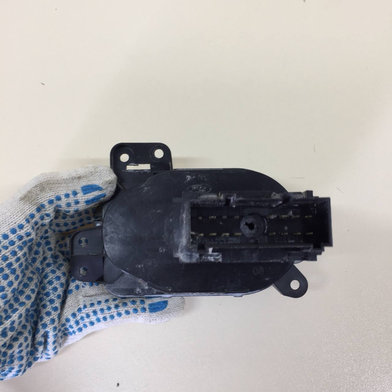 Переключатель света фар Ford Fusion (JU) 2002-2012 Переключатель света фар Ford Fusion (JU) 2002-2012
